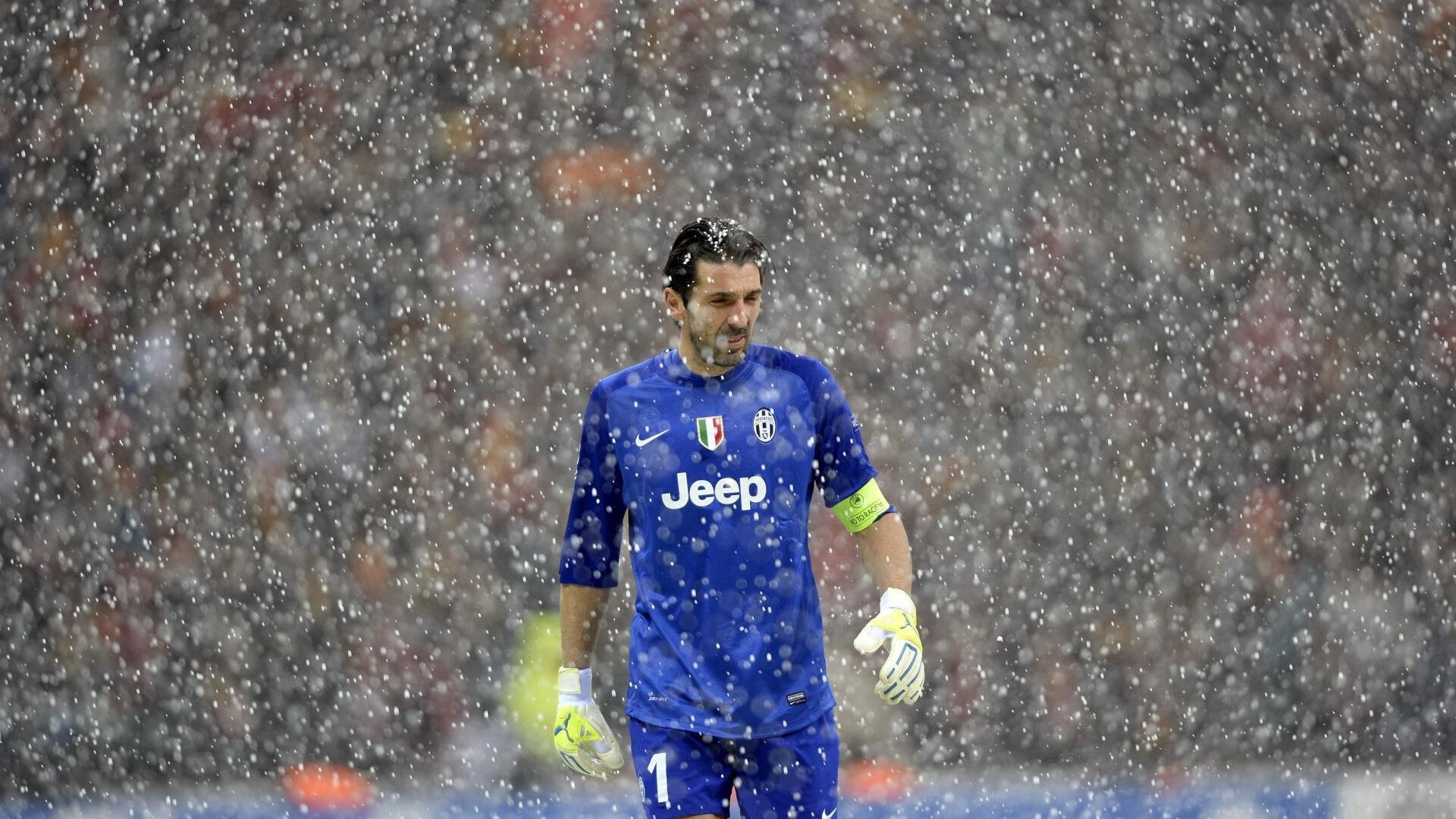 唯一性，当ATP总决赛的精密齿轮碾过拉沃尔杯的情怀沙堡